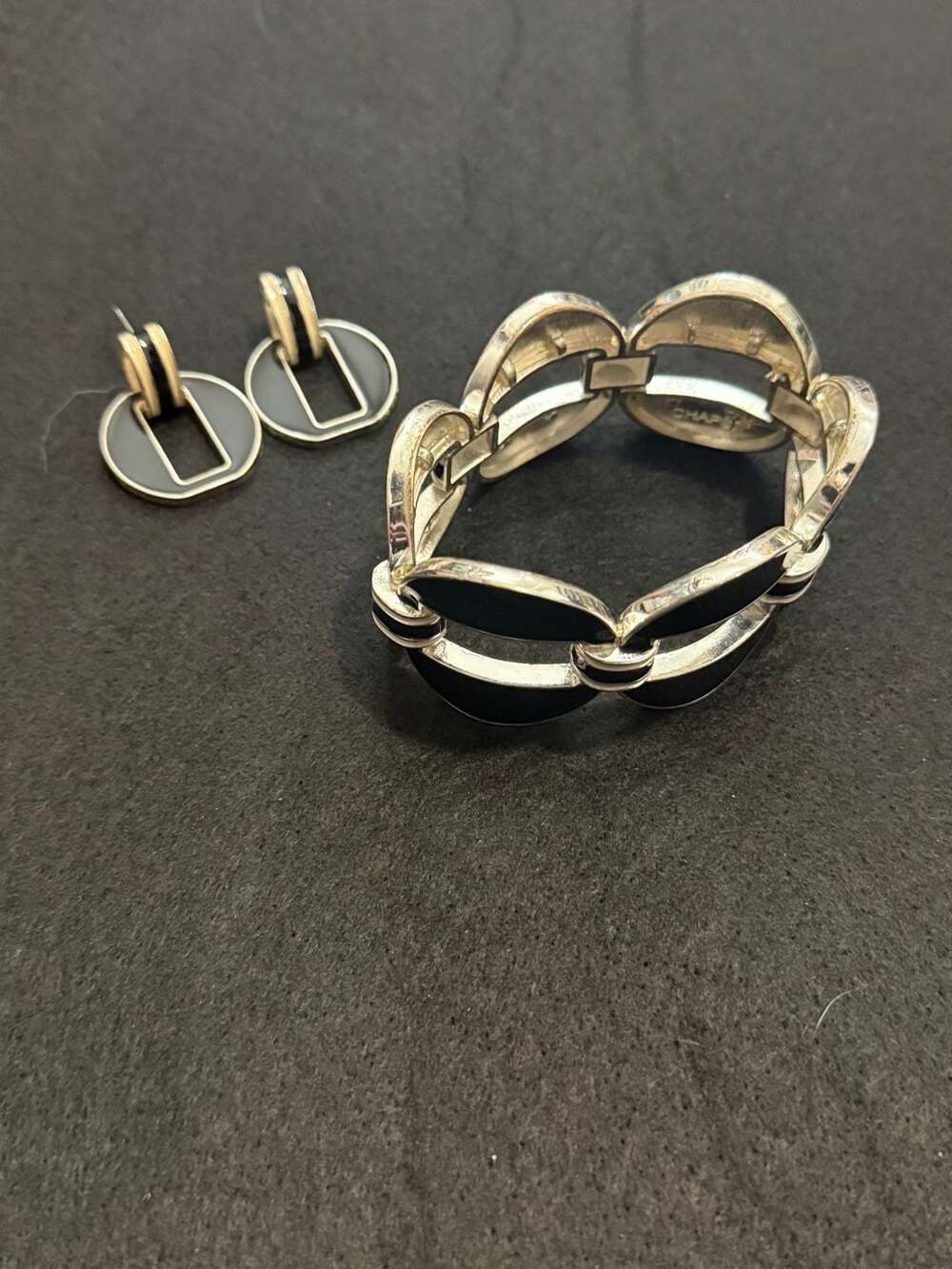 Chaps Black Enamel and Silver Tone Geometric Link Bracelet and Earring Set